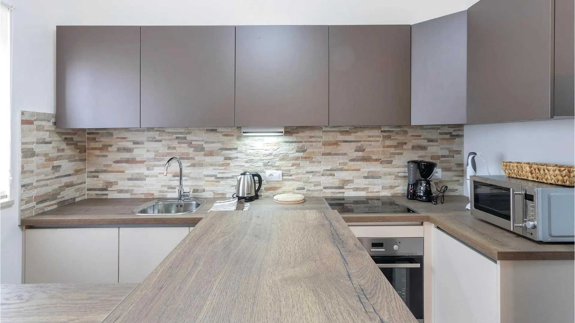Stunning Home In Pula With Wifi